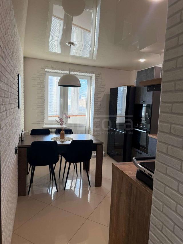 Фото 2 комнатная квартира 75 м2 этаж 10/17: 1