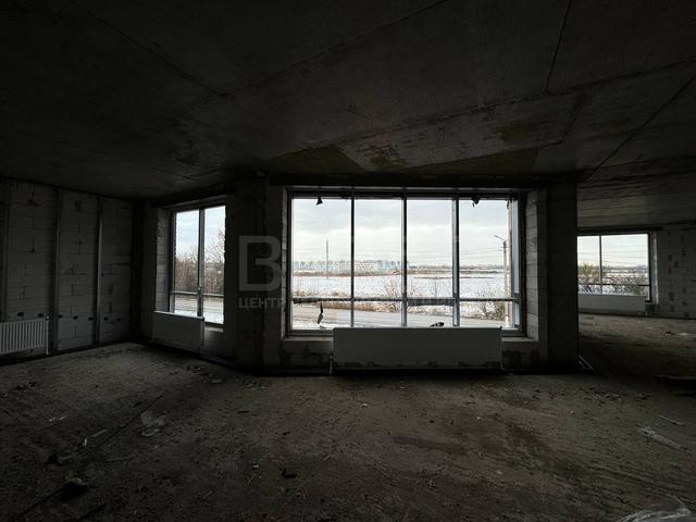 Фото Торговые помещения 500 м2, этаж null, этажность 2: 7