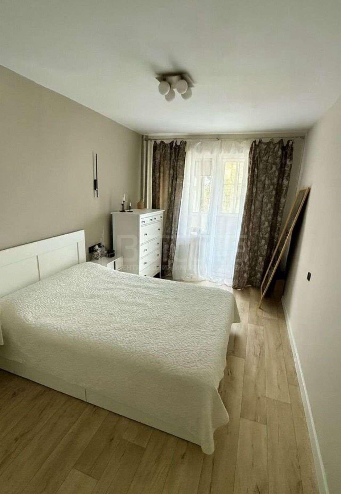 Фото 4 комнатная квартира 102 м2 этаж 8/10: 6