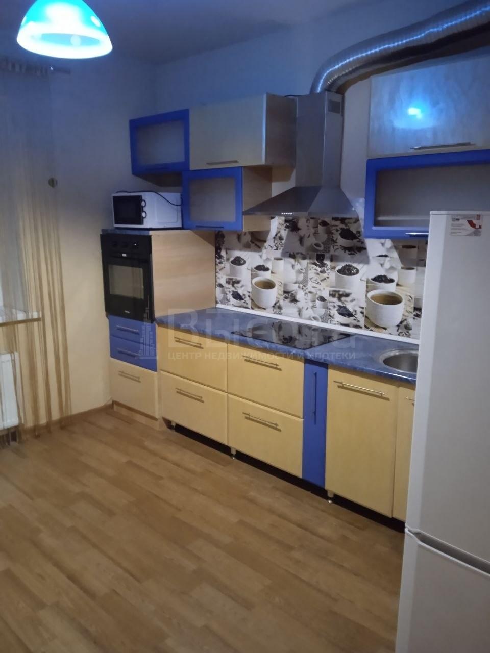 Фото 2 комнатная квартира 66.6 м2 этаж 4/17: 3