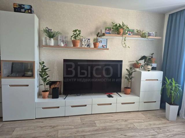 Фото 3 комнатная квартира 65 м2 этаж 8/9: 2