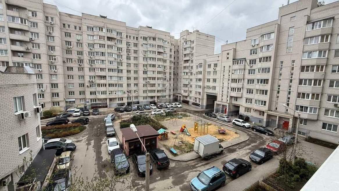 Фото 2 комнатная квартира 66.6 м2 этаж 4/17: 12