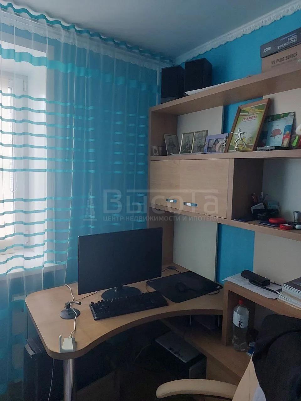 Фото 3 комнатная квартира 95 м2 этаж 4/8: 10