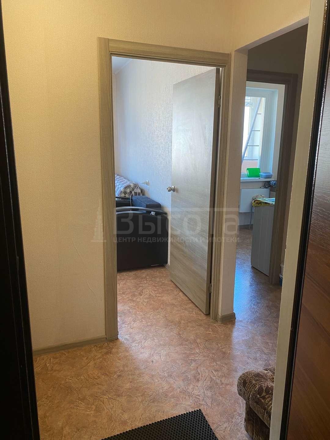 Фото 1 комнатная квартира 30 м2 этаж 9/10: 2