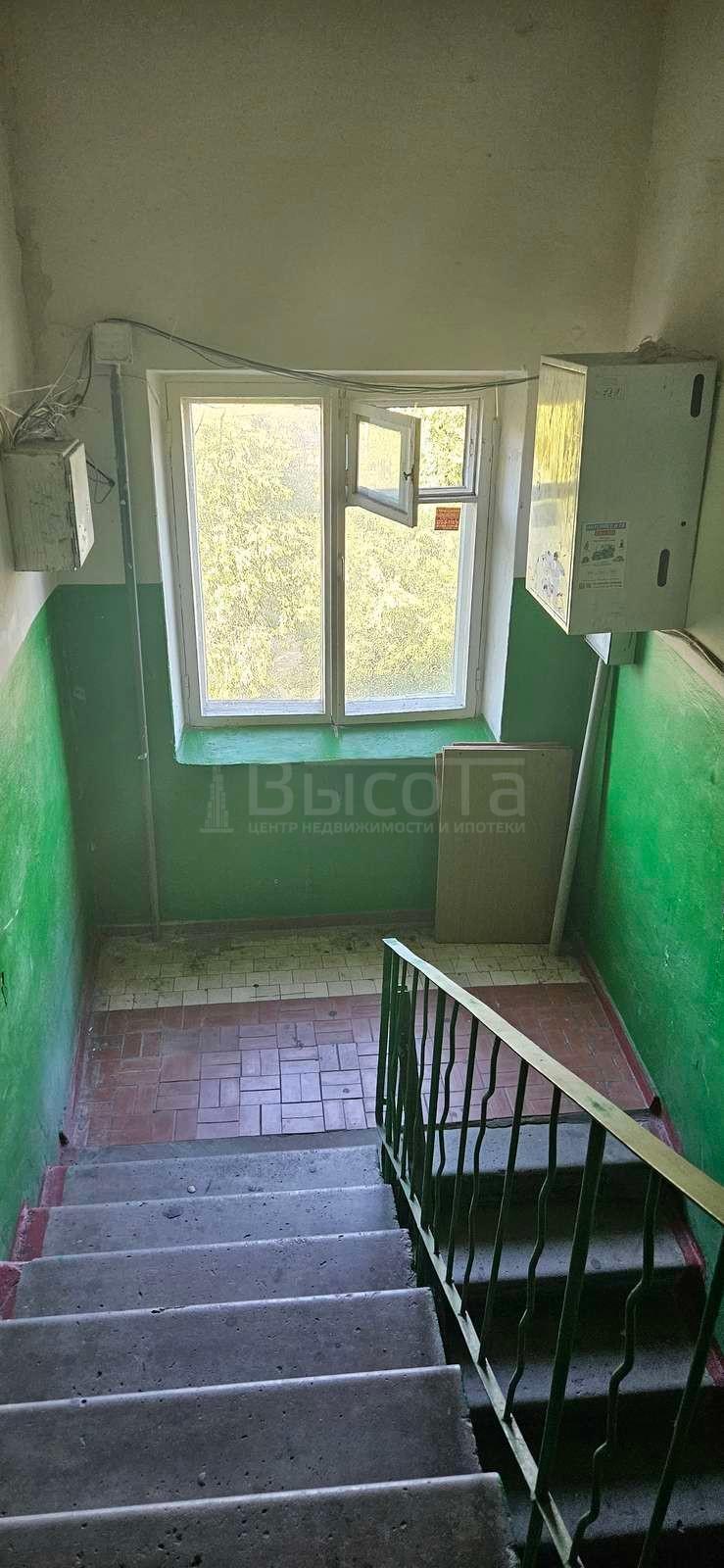 Фото 1 комнатная квартира 32 м2 этаж 5/5: 13