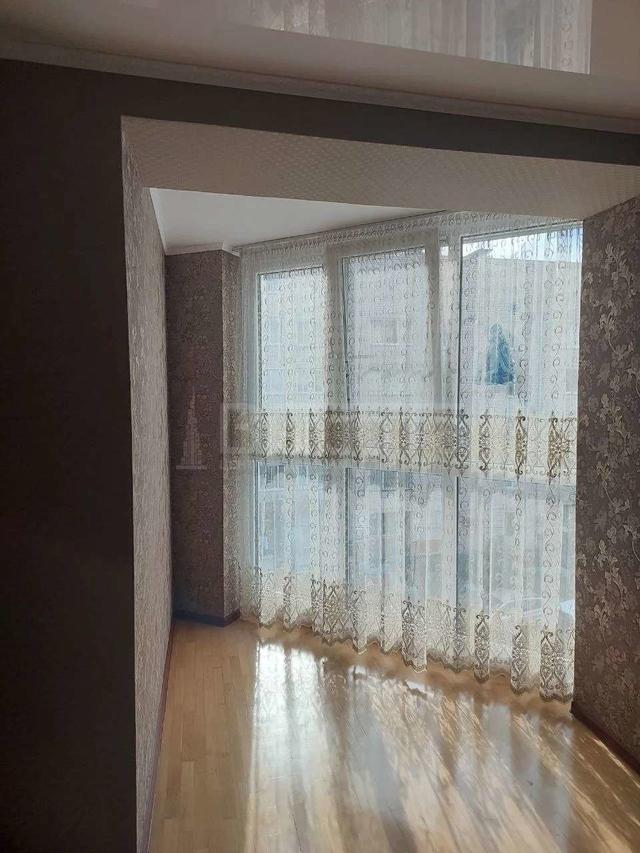 Фото 3 комнатная квартира 95 м2 этаж 4/8: 7