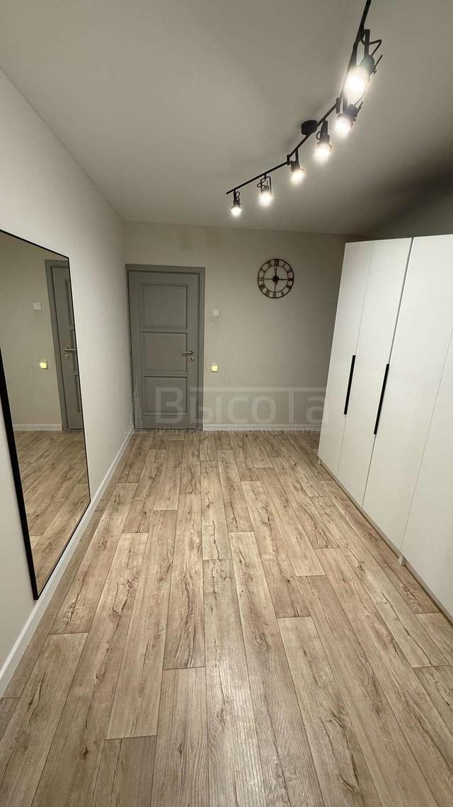 Фото 4 комнатная квартира 102 м2 этаж 8/10: 9