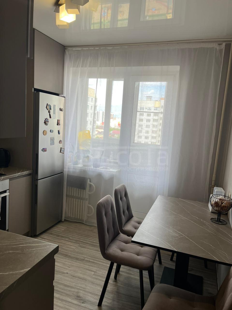 Фото 2 комнатная квартира 54 м2 этаж 8/10: 3