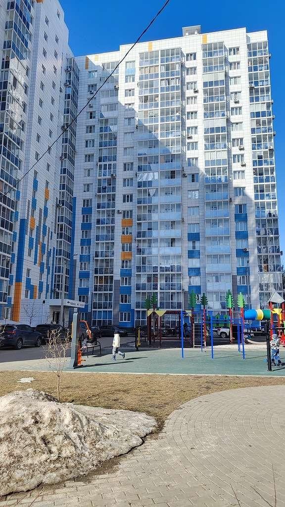 Фото 2 комнатная квартира 65.4 м2 этаж 1/17: 17