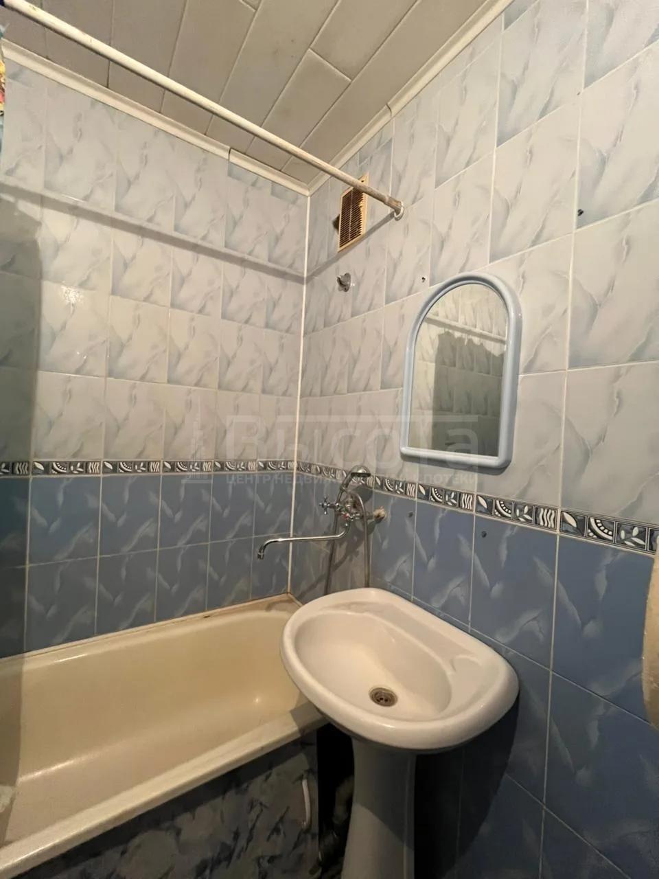 Фото 2 комнатная квартира 49.9 м2 этаж 7/16: 10