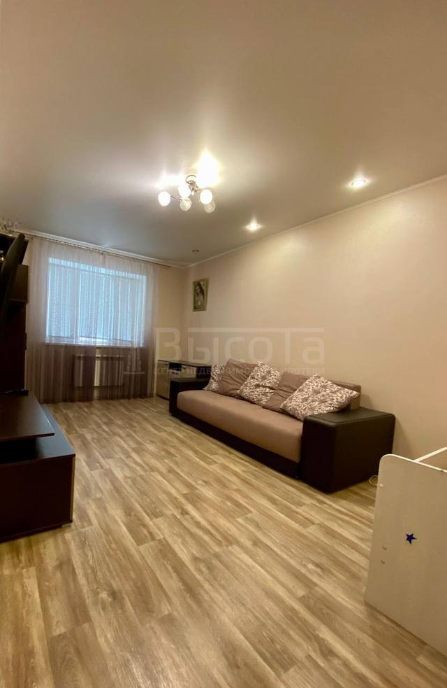 Фото 1 комнатная квартира 40 м2 этаж 11/17: 2