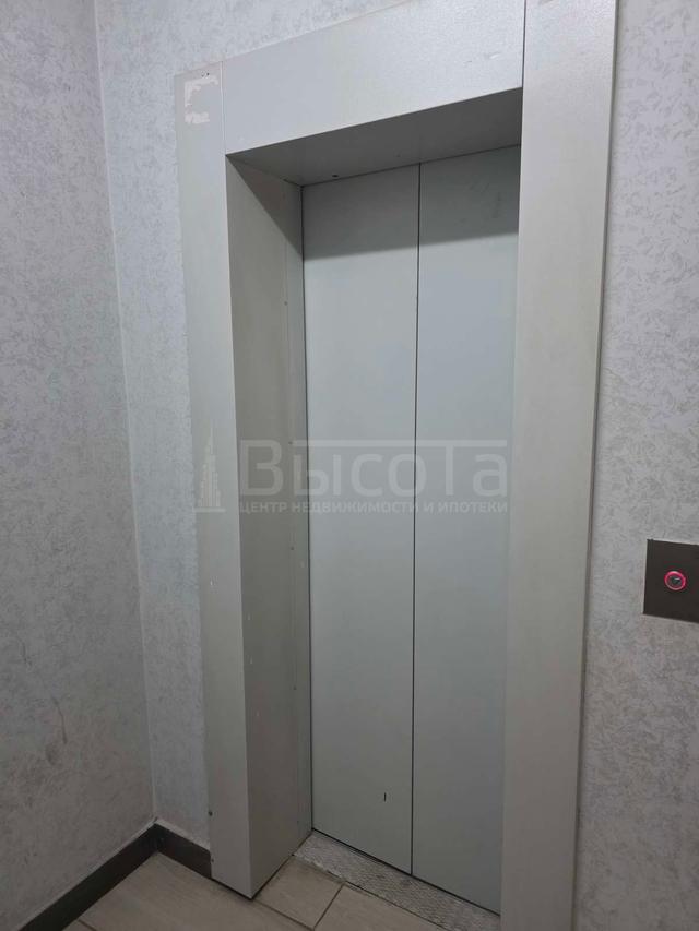 Фото 1 комнатная квартира 39.7 м2 этаж 15/18: 24