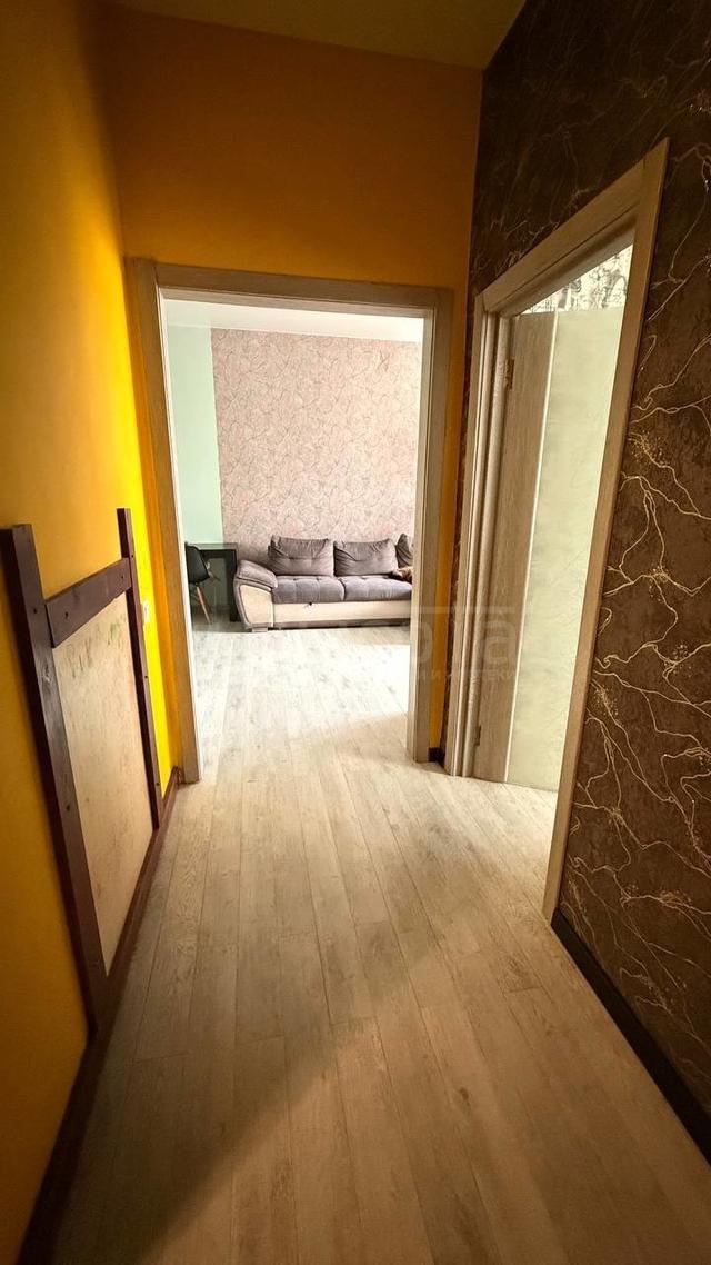 Фото 1 комнатная квартира 50 м2 этаж 2/3: 11