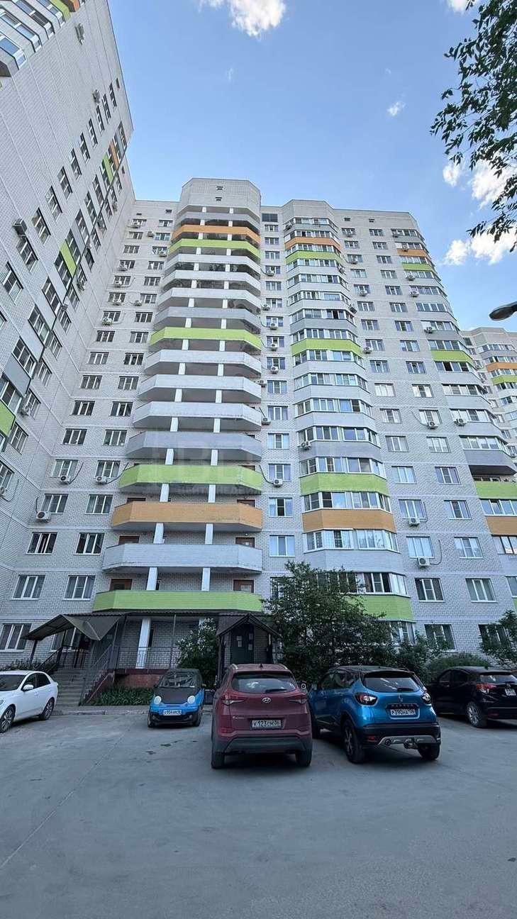 Фото 2 комнатная квартира 61.5 м2 этаж 12/17: 2