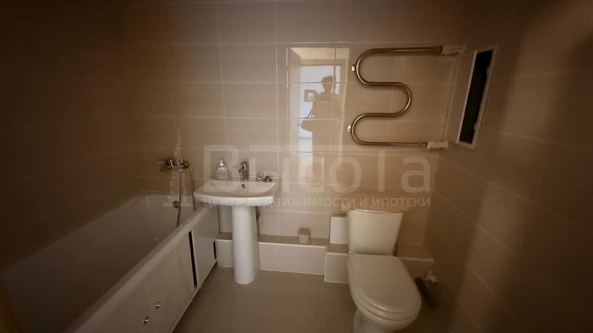 Фото 1 комнатная квартира 40 м2 этаж 4/17: 25