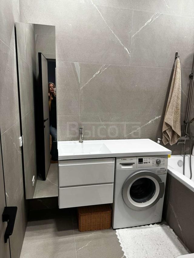 Фото 2 комнатная квартира 65 м2 этаж 18/18: 8