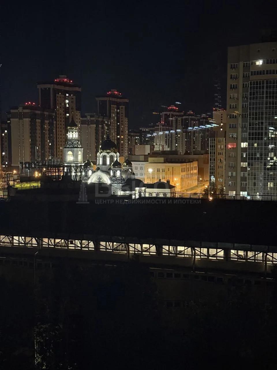 Фото 2 комнатная квартира 75 м2 этаж 10/17: 20