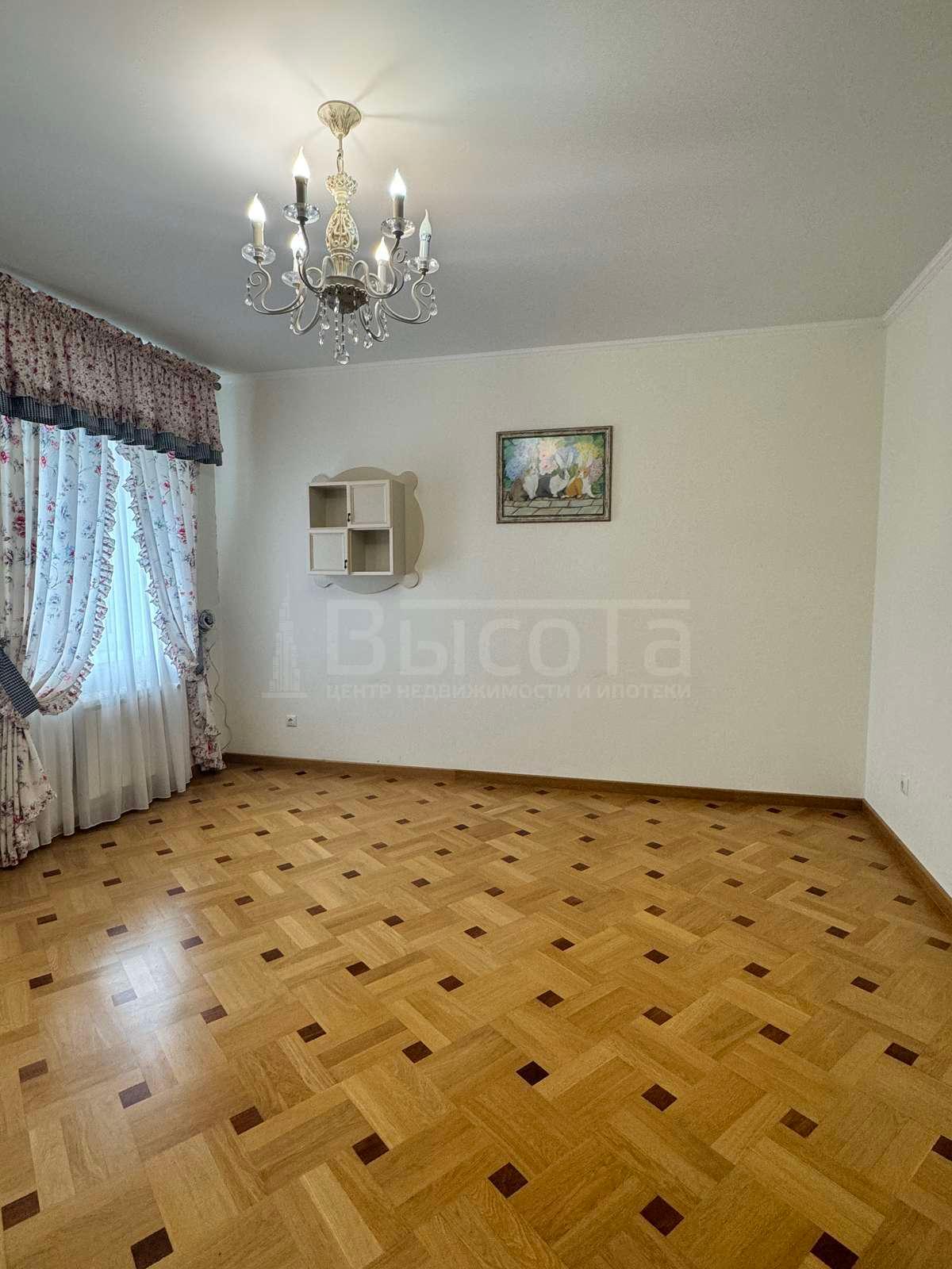 Фото 4 комнатная квартира 155 м2 этаж 3/4: 15