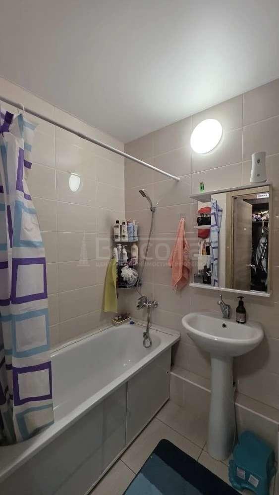 Фото 1 комнатная квартира 40 м2 этаж 10/17: 7