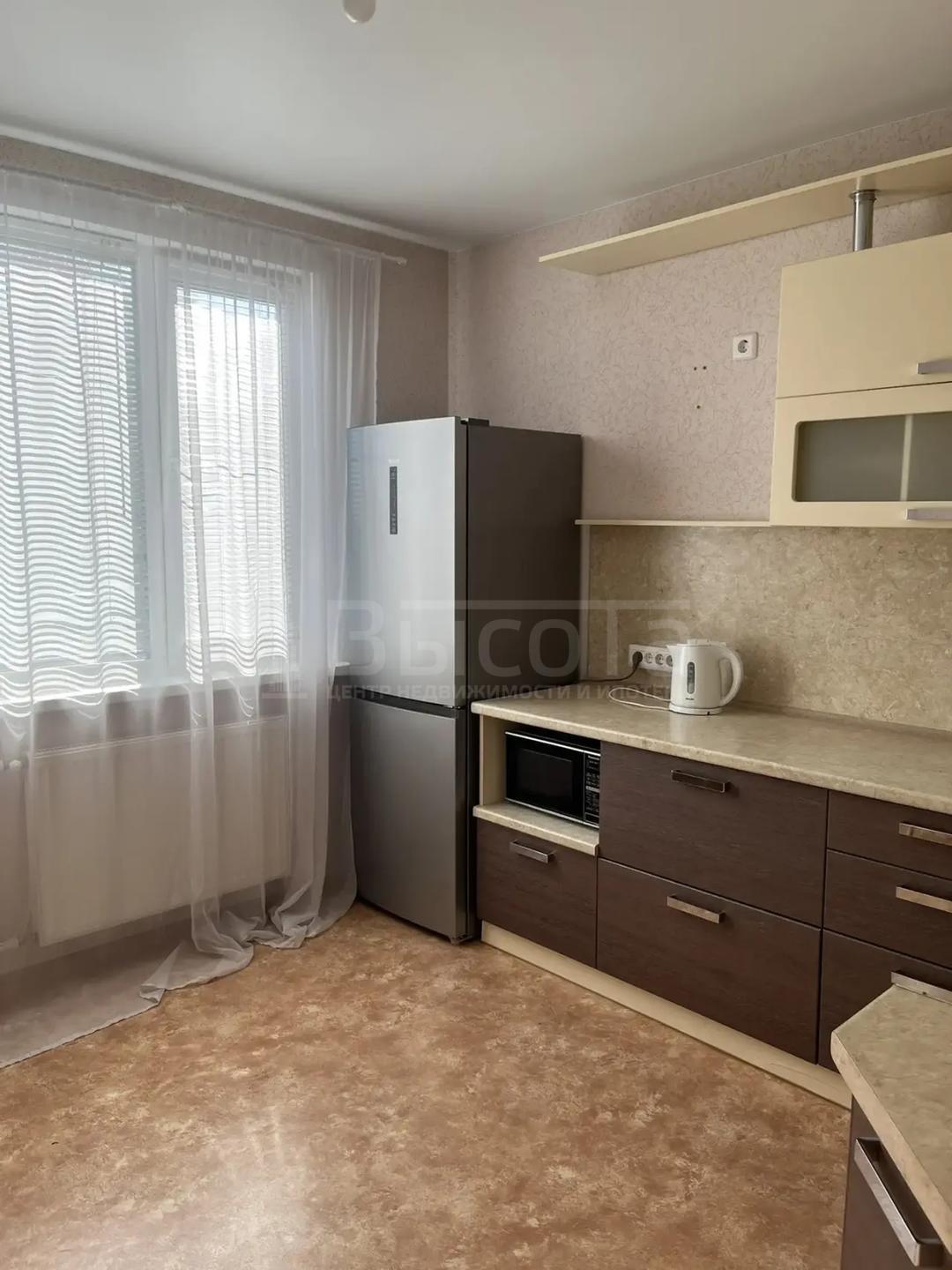 Фото 1 комнатная квартира 37.4 м2 этаж 13/17: 2