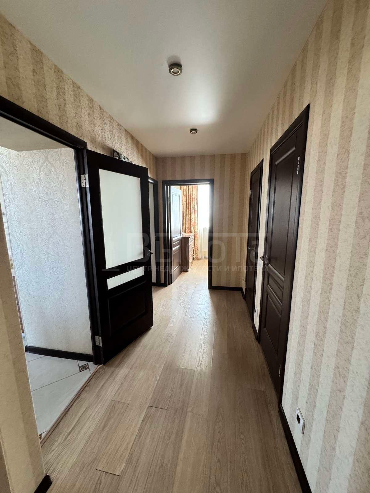 Фото 3 комнатная квартира 107.7 м2 этаж 15/16: 10