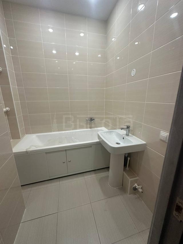 Фото 2 комнатная квартира 60 м2 этаж 6/17: 1