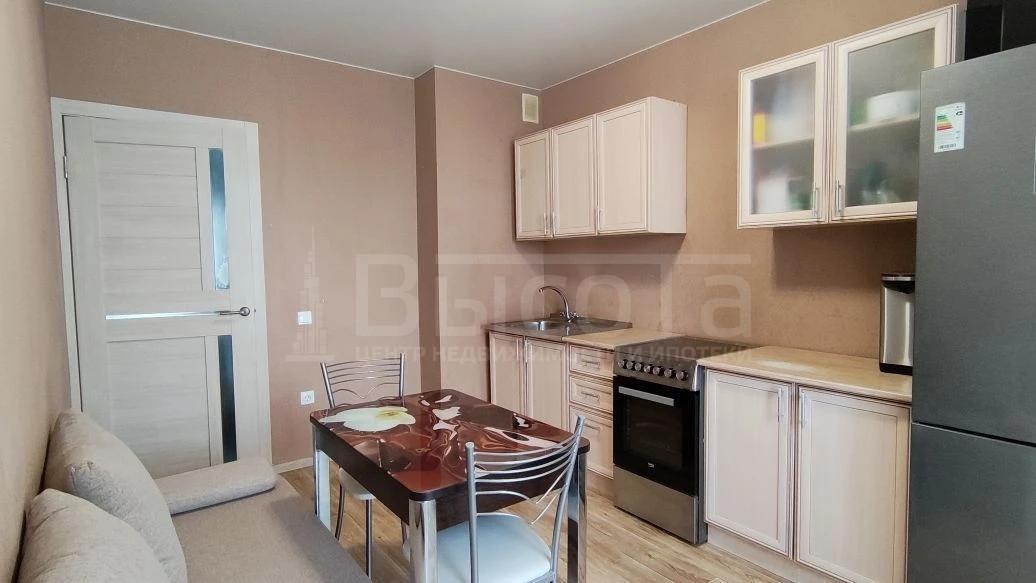 Фото 1 комнатная квартира 39.8 м2 этаж 14/17: 1