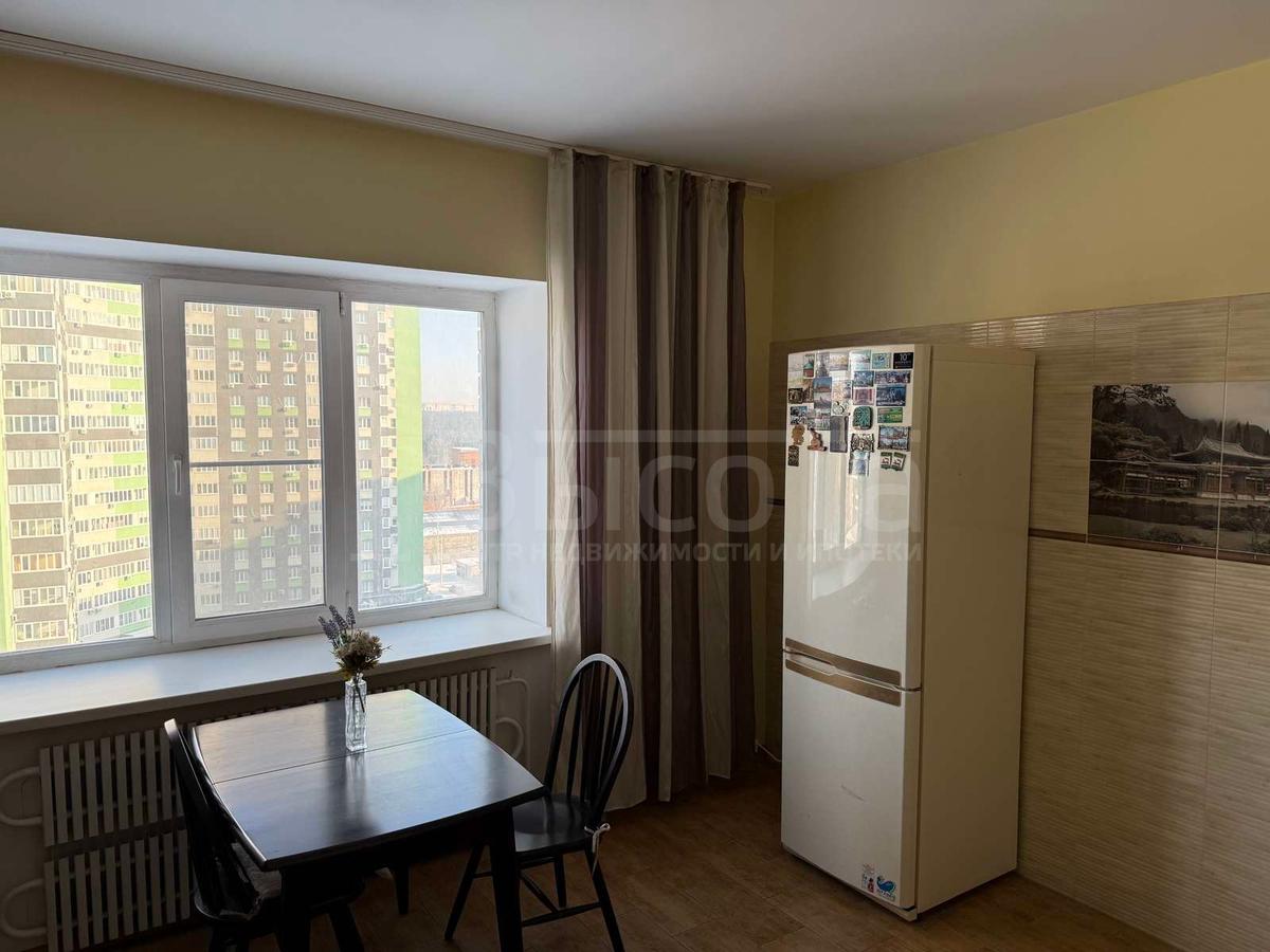 Фото 2 комнатная квартира 90 м2 этаж 11/17: 4