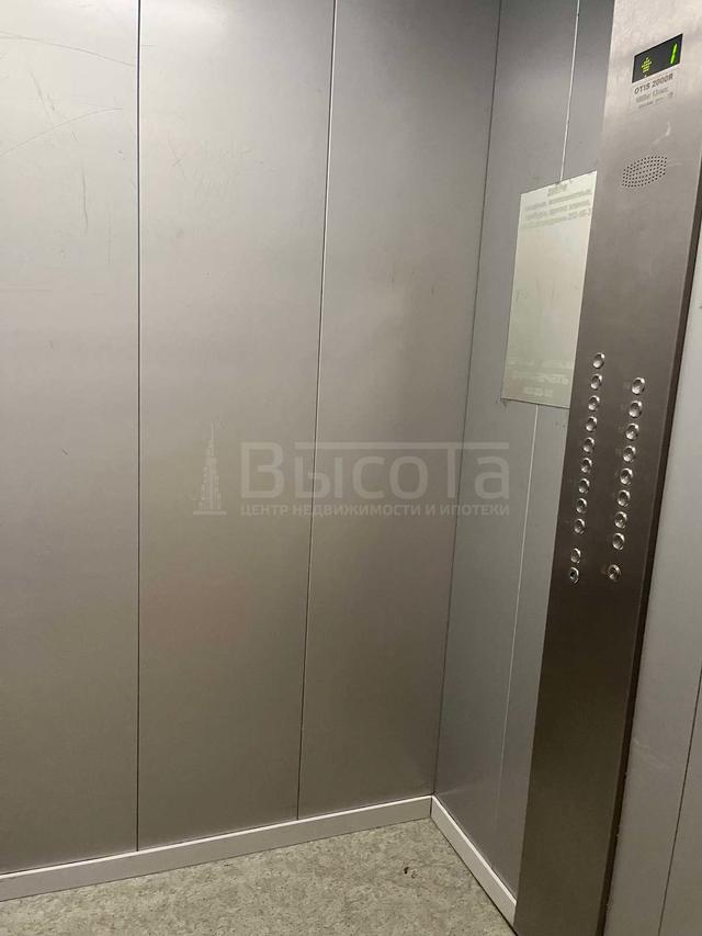Фото 2 комнатная квартира 59 м2 этаж 16/17: 8