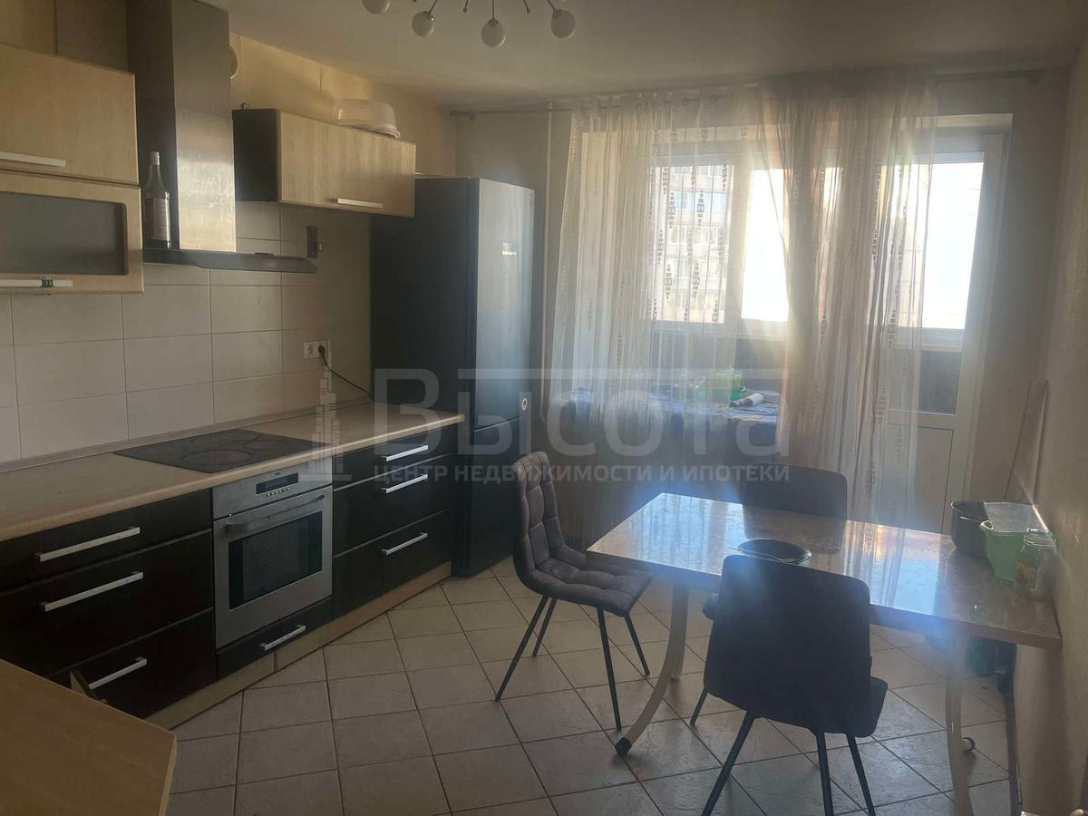 Фото 2 комнатная квартира 60.2 м2 этаж 8/10: 3