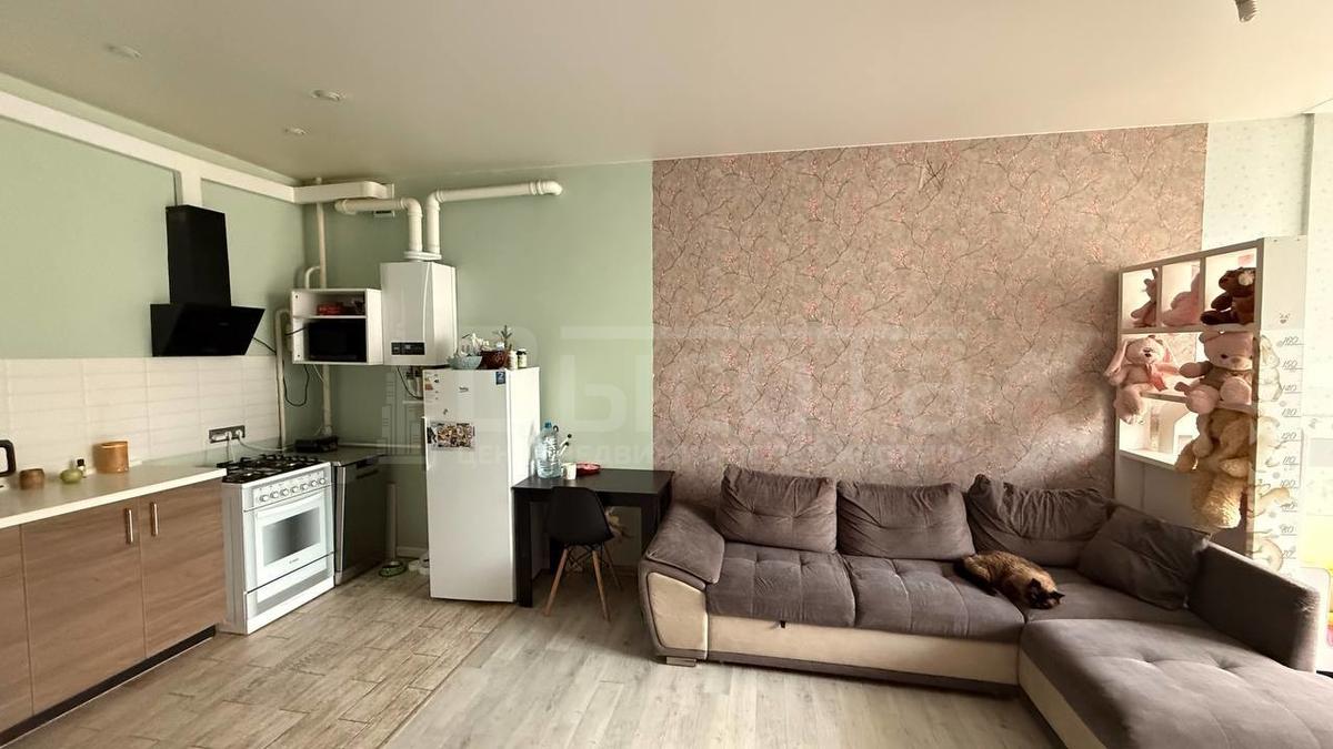 Фото 1 комнатная квартира 50 м2 этаж 2/3: 1
