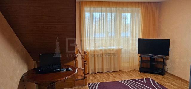 Фото 3 комнатная квартира 74 м2 этаж 5/6: 2