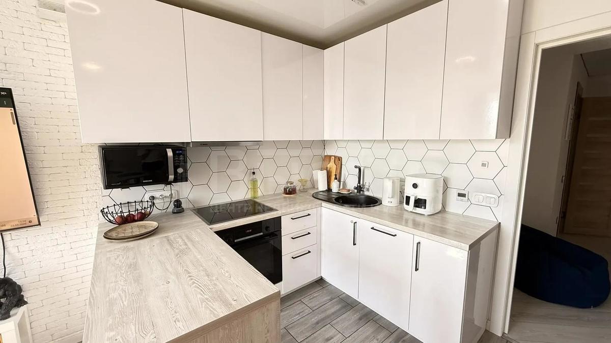 Фото 2 комнатная квартира 78.1 м2 этаж 8/11: 3