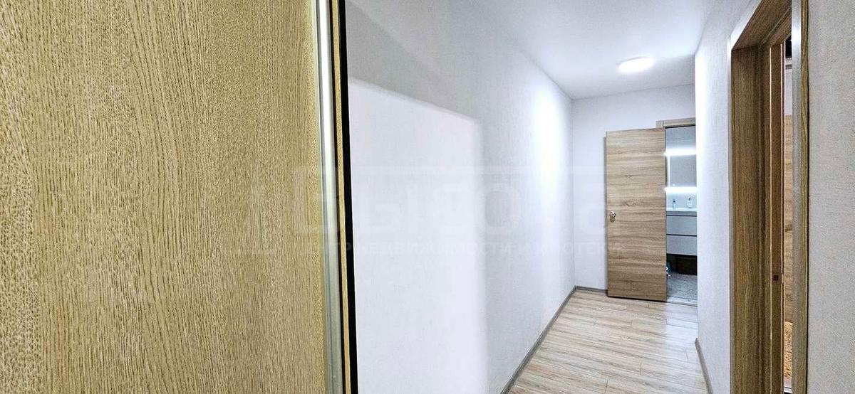 Фото 2 комнатная квартира 60 м2 этаж 16/17: 11