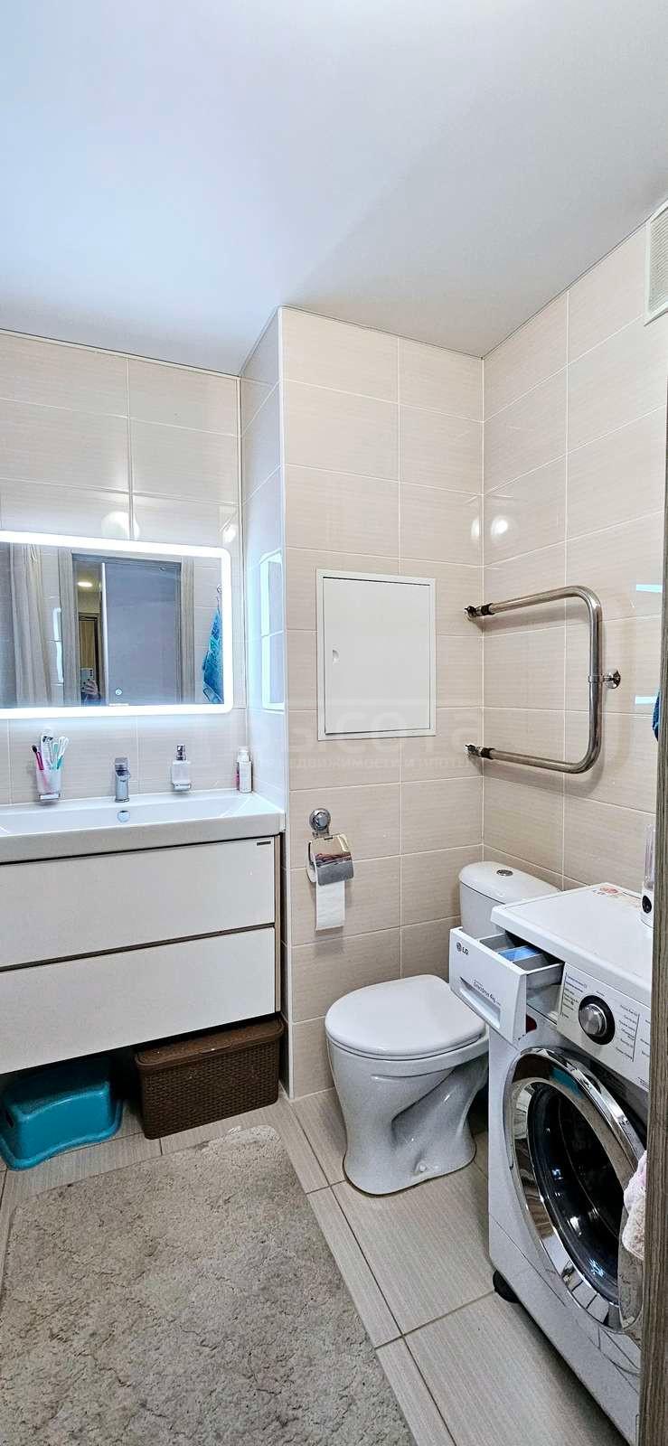 Фото 2 комнатная квартира 60 м2 этаж 16/17: 4