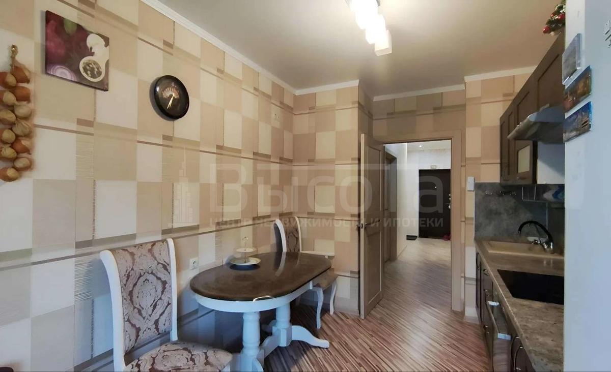 Фото 1 комнатная квартира 52 м2 этаж 14/16: 1