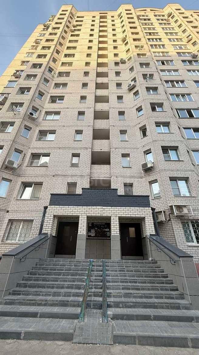 Фото 3 комнатная квартира 80 м2 этаж 3/17: 3
