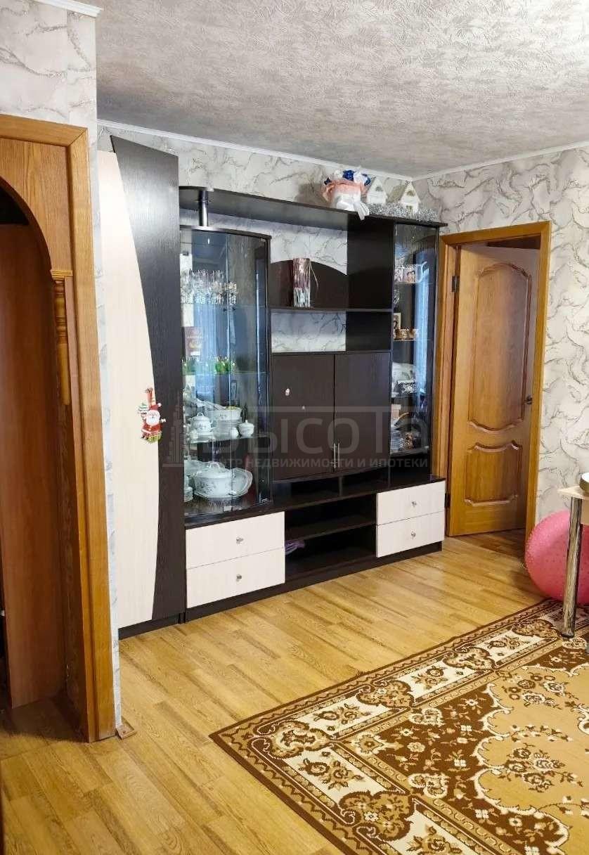 Фото 3 комнатная квартира 42 м2 этаж 3/5: 3