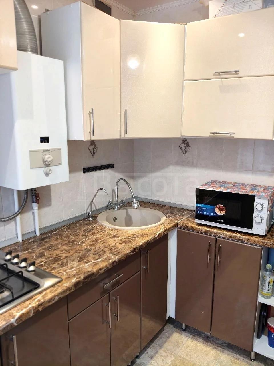 Фото 3 комнатная квартира 42 м2 этаж 3/5: 5