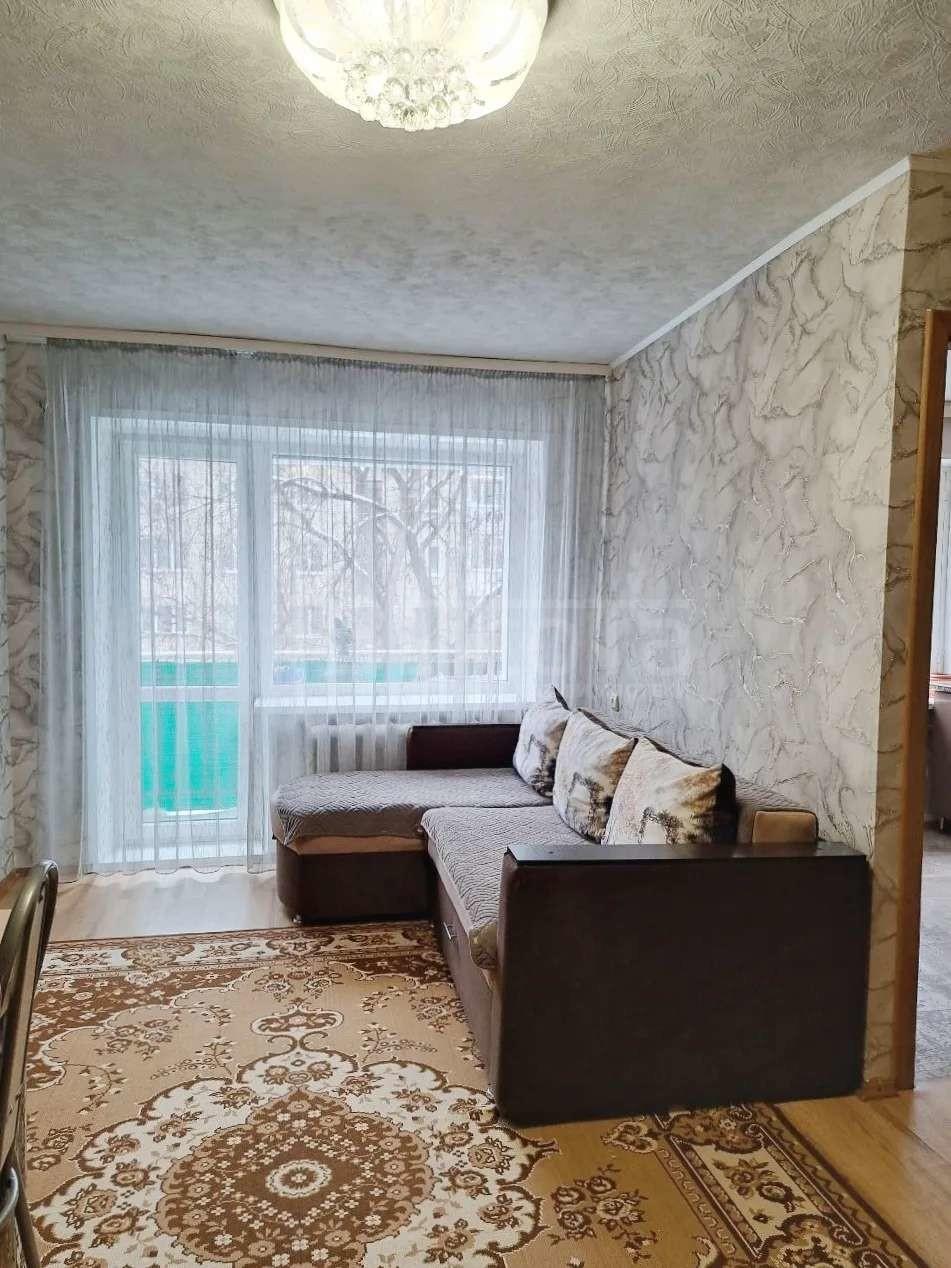 Фото 3 комнатная квартира 42 м2 этаж 3/5: 2