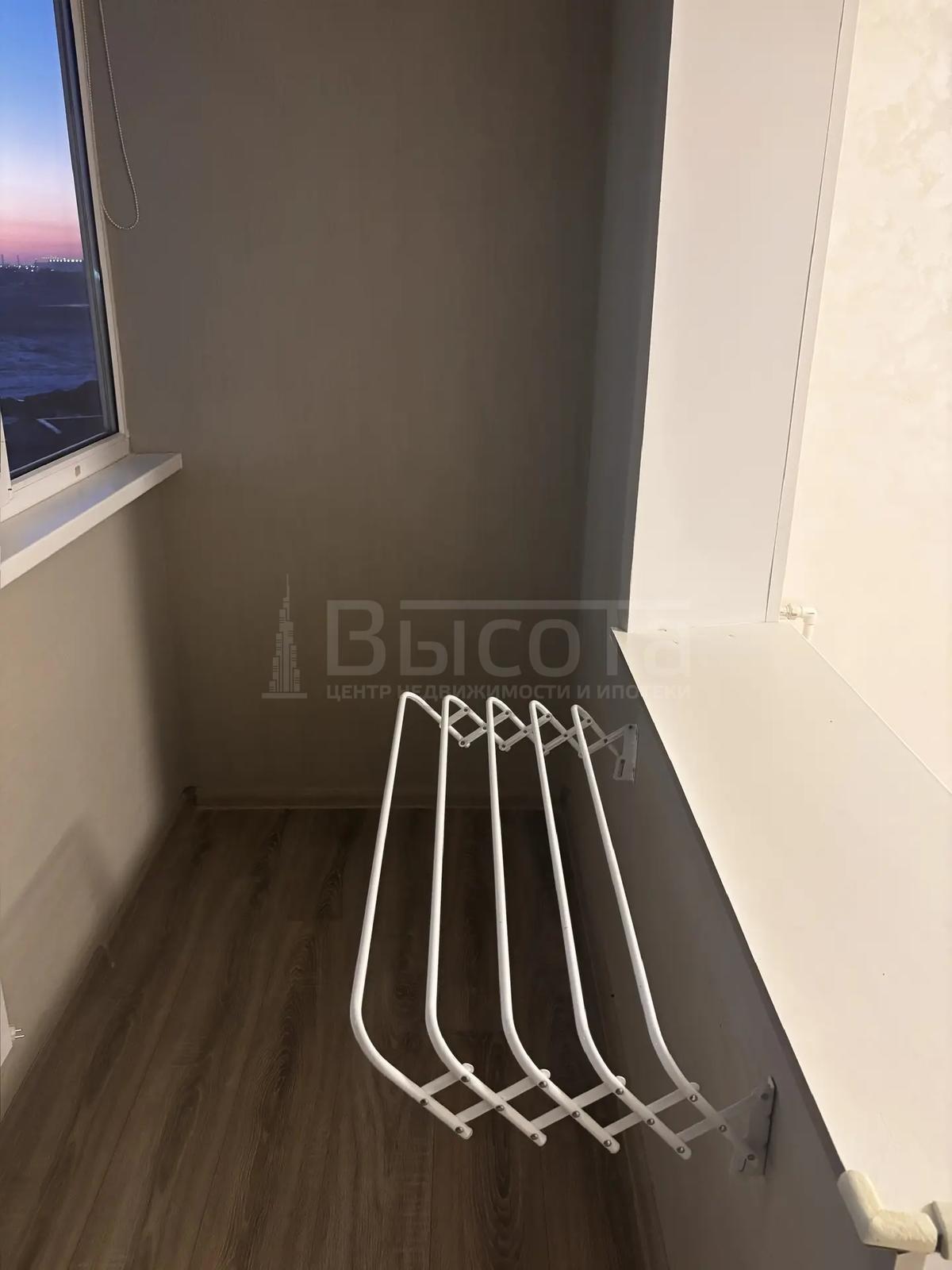 Фото 1 комнатная квартира 38 м2 этаж 4/5: 13