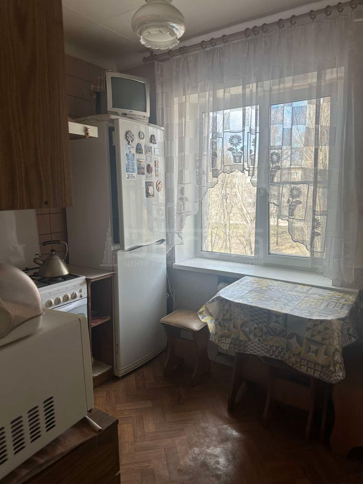 Фото 1 комнатная квартира 30.8 м2 этаж 4/4: 5