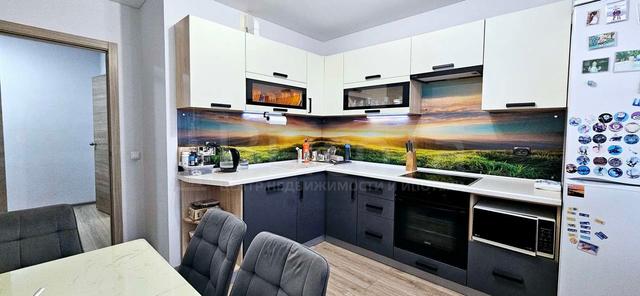 Фото 2 комнатная квартира 60 м2 этаж 16/17: 2