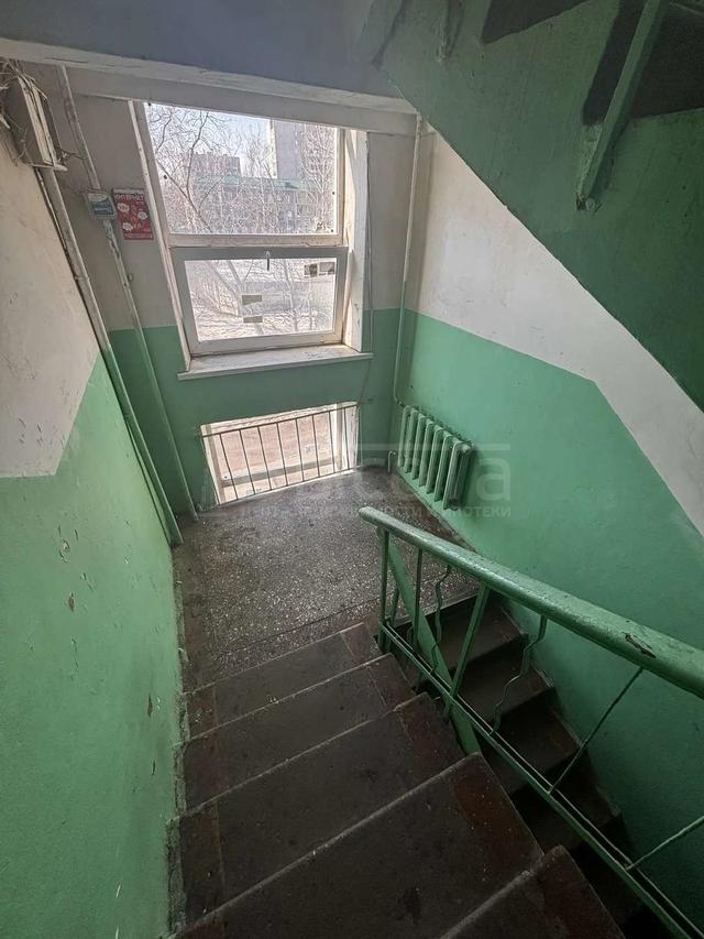 Фото 1 комнатная квартира 18.7 м2 этаж 3/5: 12