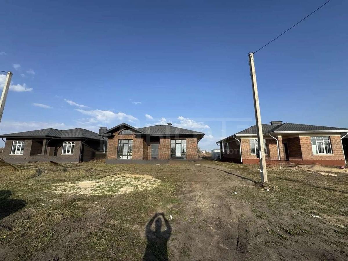 Фото 1-этажный дом 140 м2: 3